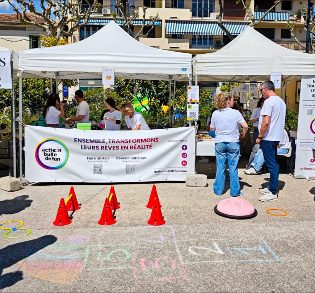 Action Bulle de Fun à « La Rue est à Nous » : Une journée de sourires, de crêpes et de couleurs à Vence